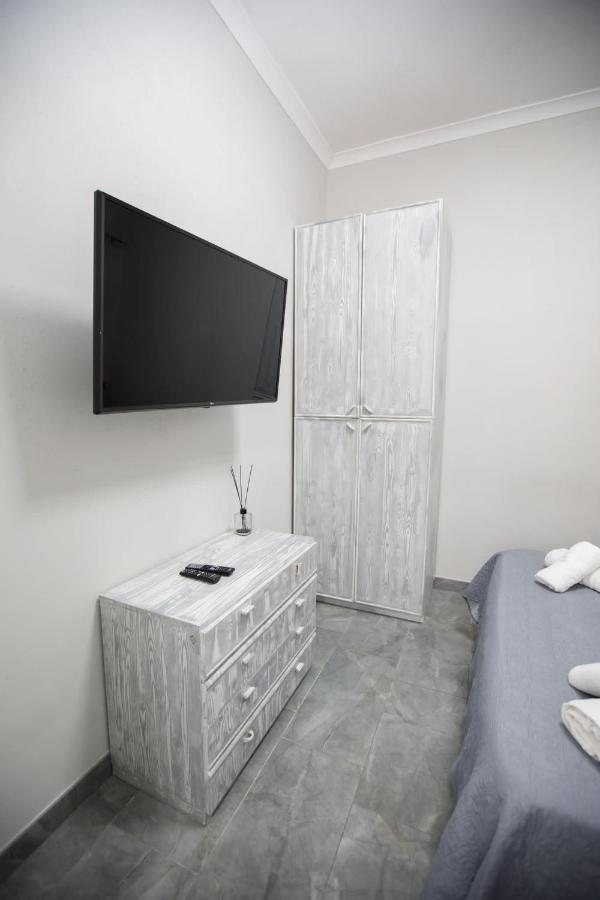 Mg House_2 Apartment Наполи Екстериор снимка